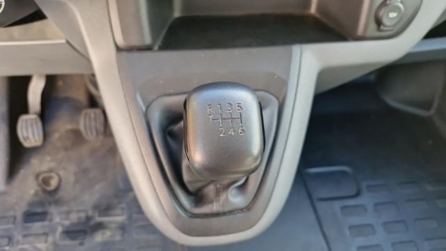 Peugeot Expert image 3