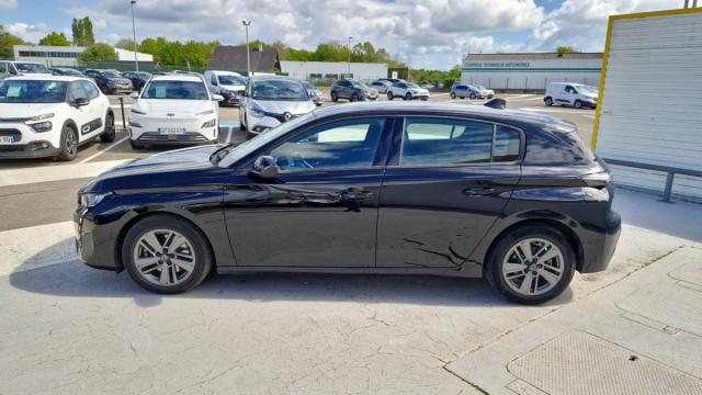 Peugeot 308 image 2