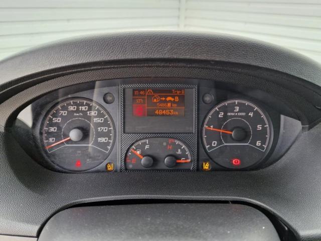 Peugeot Boxer image 2