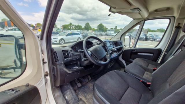 Peugeot Boxer image 8