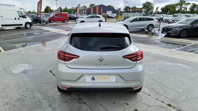 Renault Clio image 1