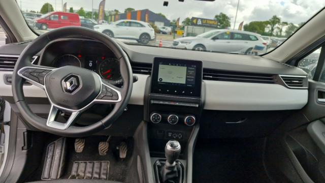 Renault Clio image 8