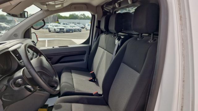 Peugeot Expert image 8