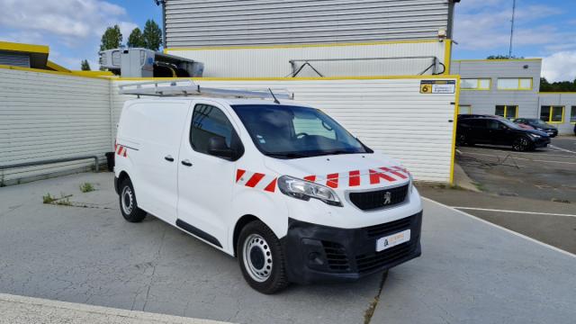 Peugeot Expert image 1