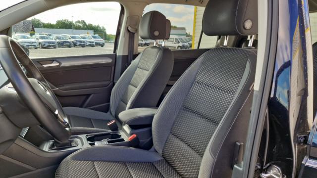 Volkswagen Touran image 1
