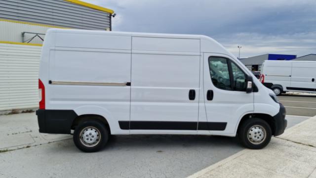 Peugeot Boxer image 3