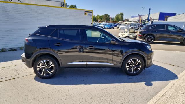 Peugeot 2008 image 3