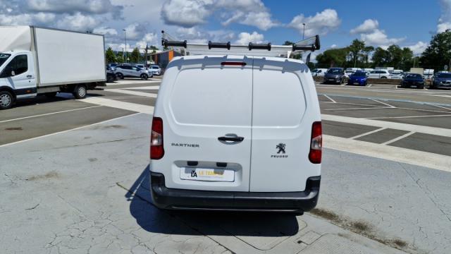 Peugeot Partner image 8