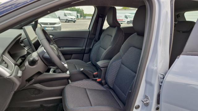 Renault Captur image 1