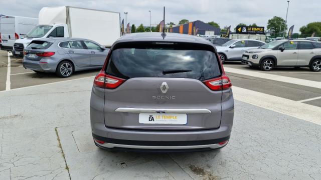 Renault Grand Scénic image 8