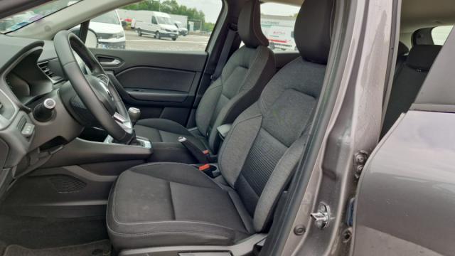 Renault Captur image 9