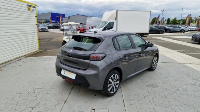 Peugeot 208 image 5