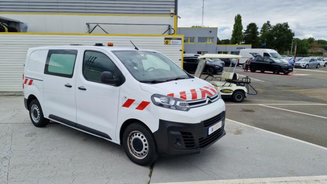 Citroen Jumpy image 8