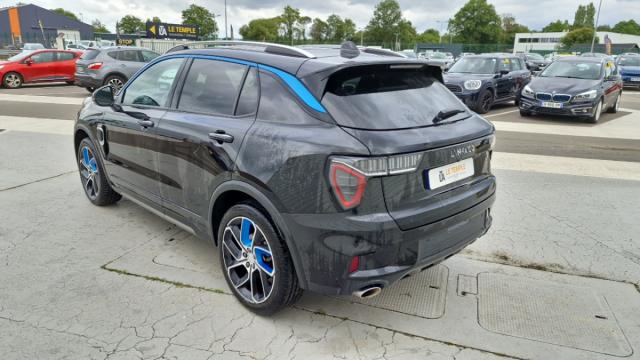 Lynk & Co 01 image 1