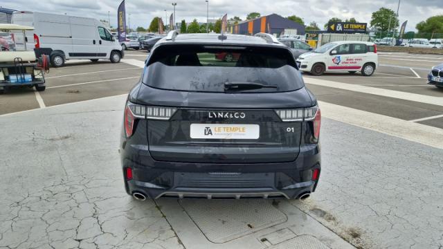 Lynk & Co 01 image 9