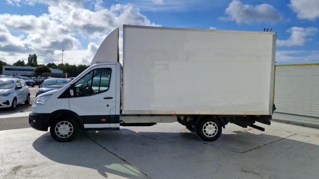 Ford Transit image 7