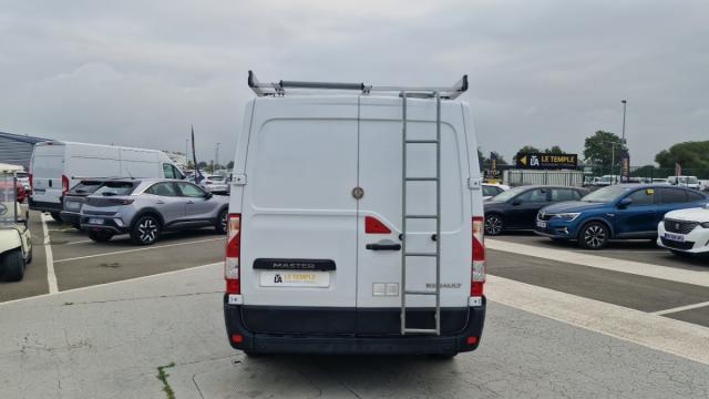 Renault Master image 9