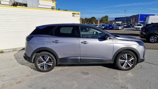 Peugeot 3008 image 3