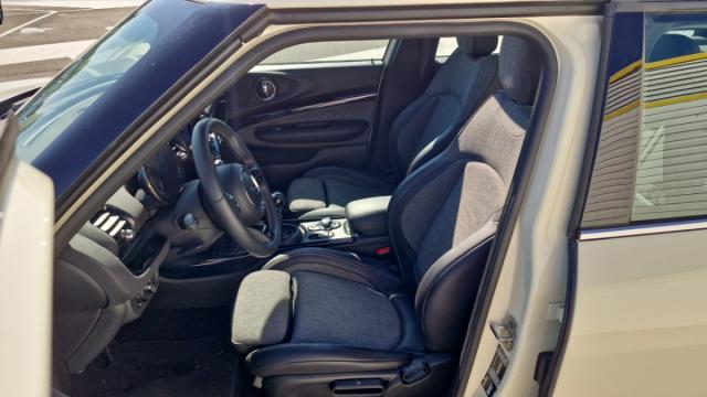 Mini Clubman image 4
