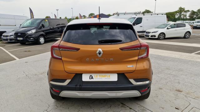 Renault Captur image 2