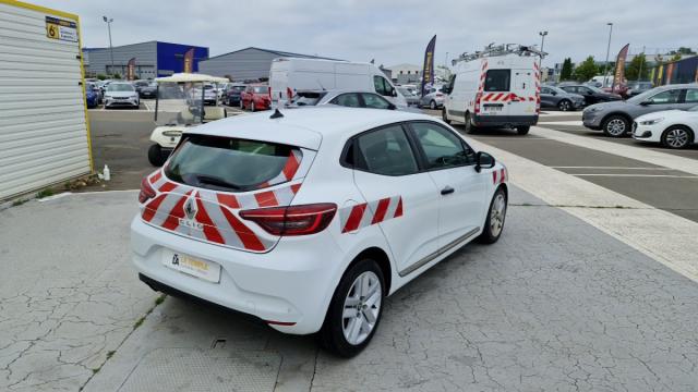 Renault Clio image 2