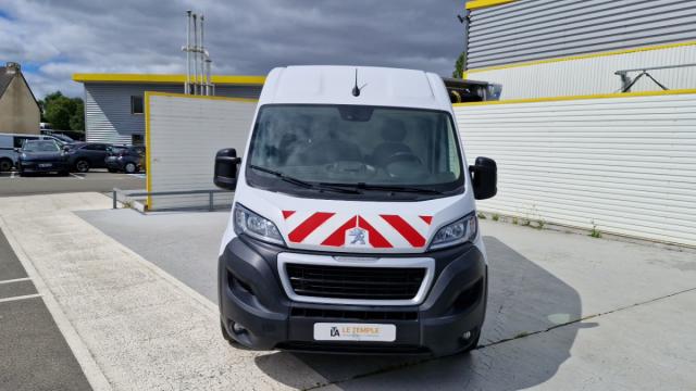 Peugeot Boxer image 8