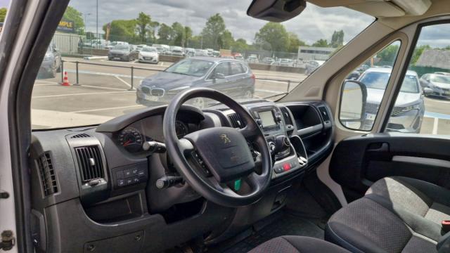 Peugeot Boxer image 3