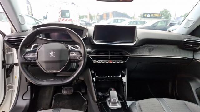 Peugeot 2008 image 6