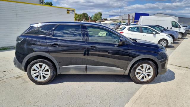 Peugeot 3008 image 1