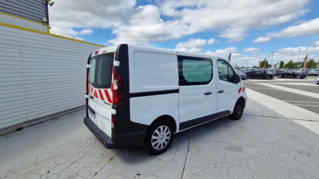 Renault Trafic image 1