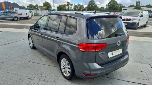 Volkswagen Touran image 2