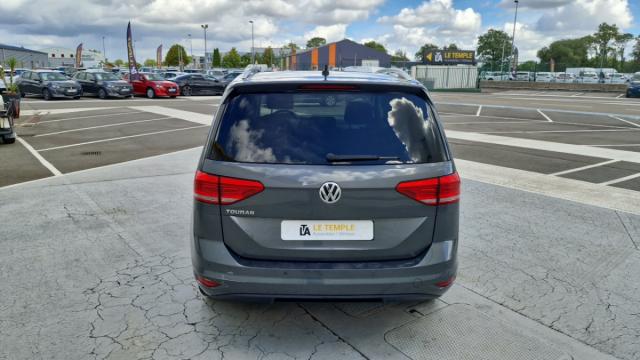 Volkswagen Touran image 4