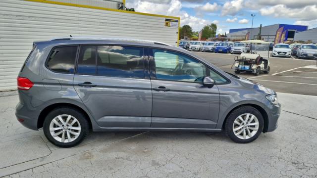 Volkswagen Touran image 1