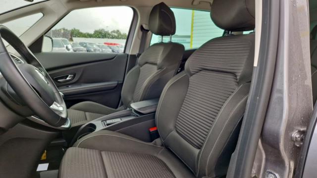 Renault Grand Scénic image 9