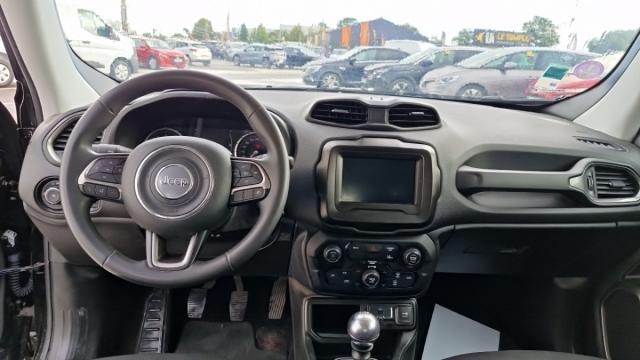 Jeep Renegade image 2