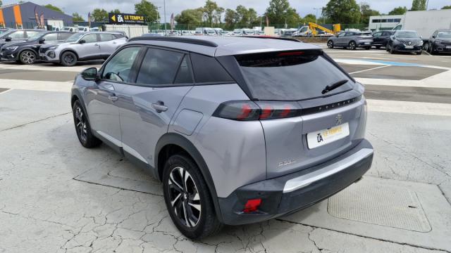Peugeot 2008 image 3