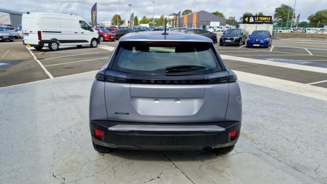 Peugeot 2008 image 4