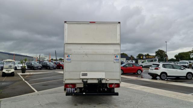 Ford Transit image 8