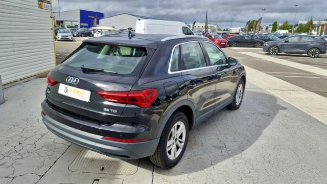Audi Q3 image 9