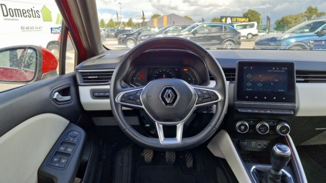 Renault Clio image 1