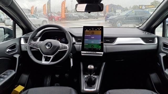 Renault Captur image 2