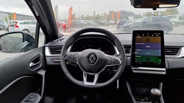 Renault Captur image 1