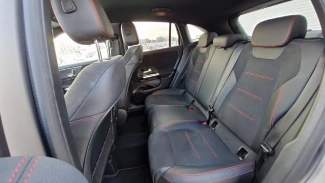 Mercedes Benz Gla image 3