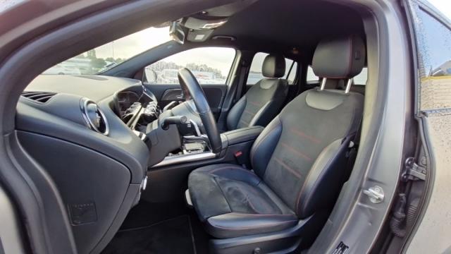 Mercedes Benz Gla image 8