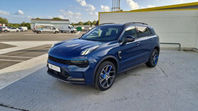 Lynk & Co 01 image 7