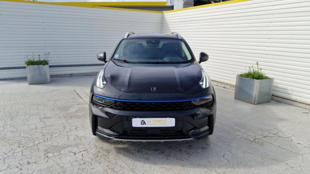 Lynk & Co 01 image 9