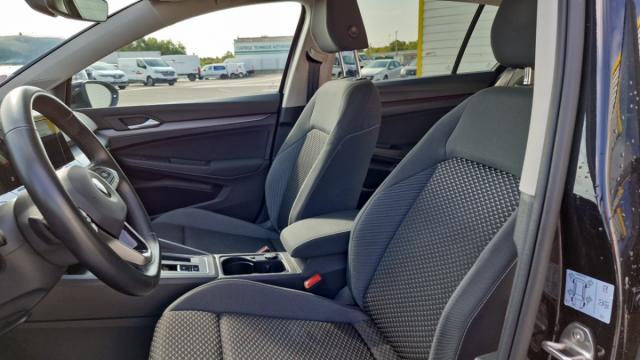 Volkswagen Golf image 6