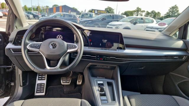 Volkswagen Golf image 5