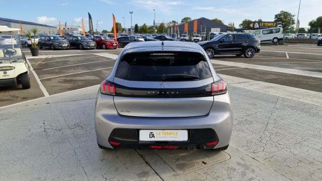Peugeot 208 image 3