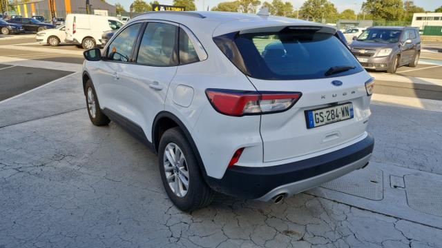 Ford Kuga image 5